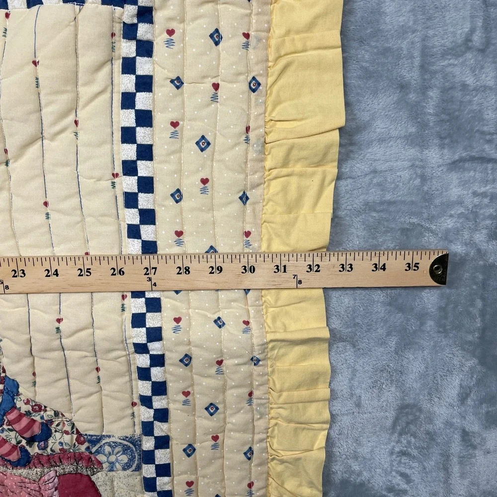 Vintage Raggedy Ann Andy Baby Quilt Kids Yellow Ruffled Applique 43